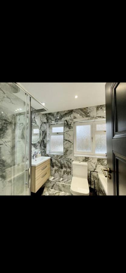 3 Bedroom House Hildenborough エクステリア 写真