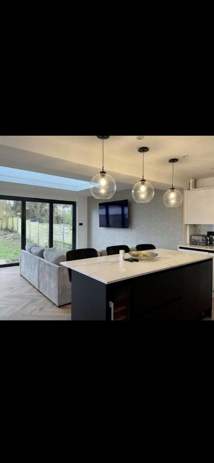 3 Bedroom House Hildenborough エクステリア 写真