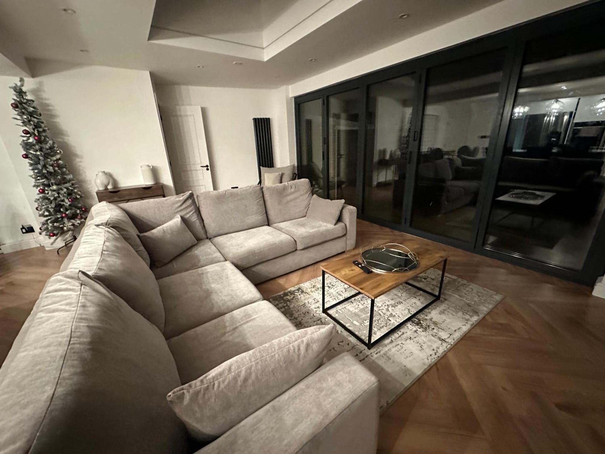 3 Bedroom House Hildenborough エクステリア 写真